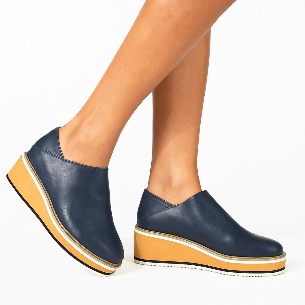 *Blue & Brown Foam Wedges